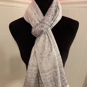 CALVIN KLEIN scarf